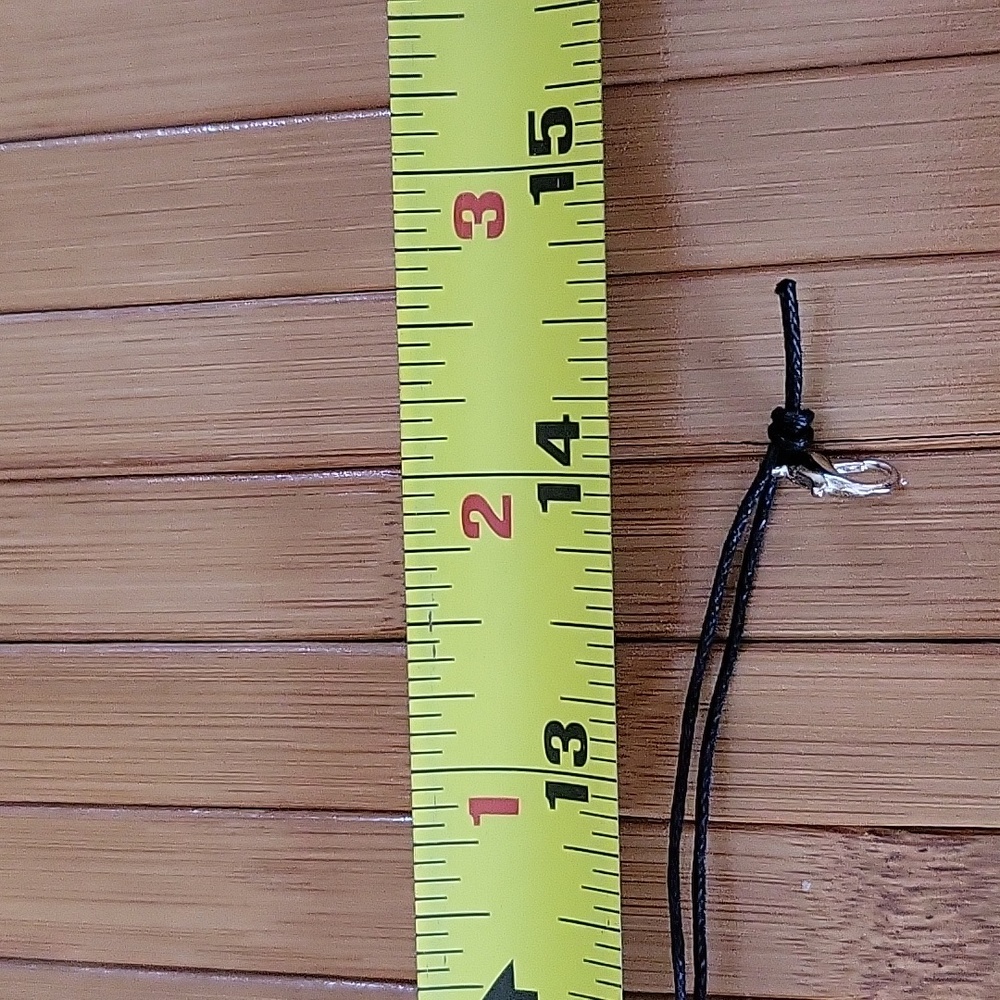 Choker - Picture 3 of 3